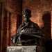 ... nella sala Massari del Comune (la scultura del sindaco Giuseppe Re David) 